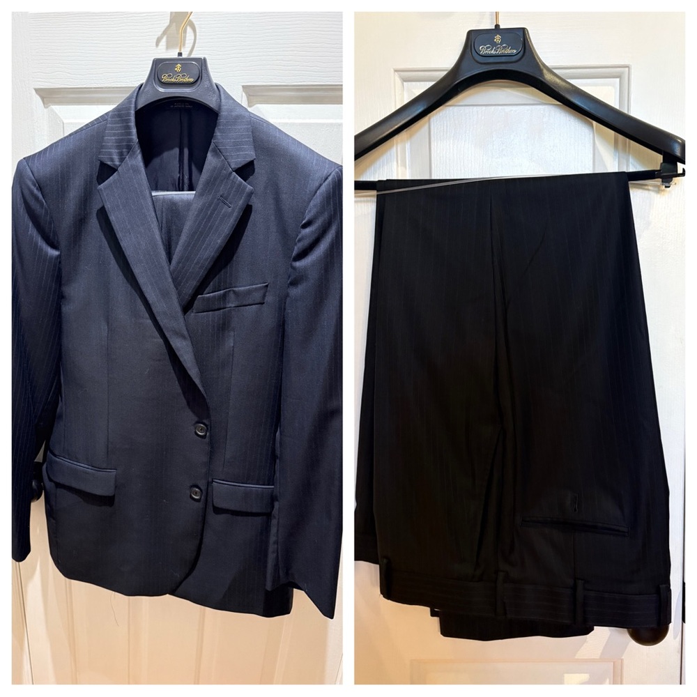 Brooks Brothers 1818 Navy Men's Suit